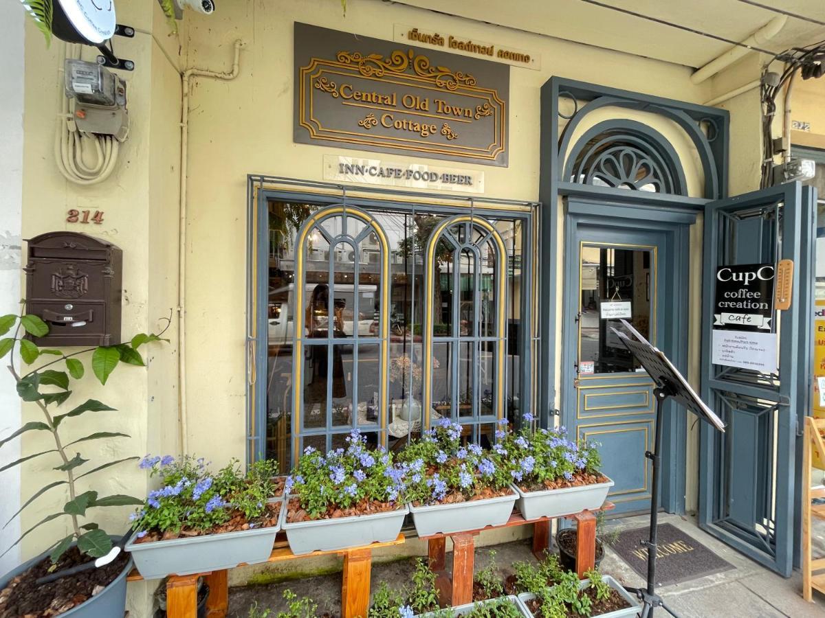 Central Old Town Cottage Bangkok Exterior foto